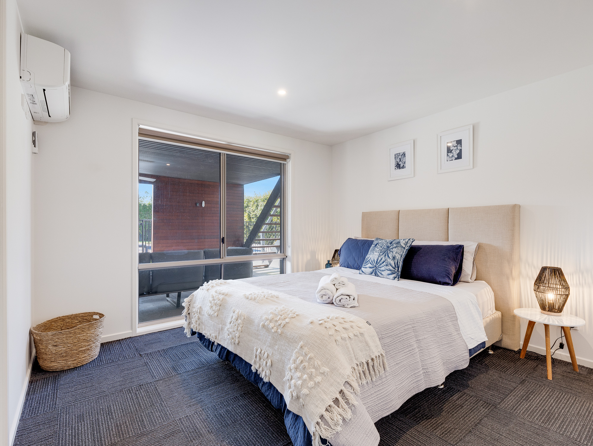 Second bedroom with queen bed